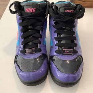 Nike Air Prestige II High Top Patent Leather sneakers, Women’s size 6.5